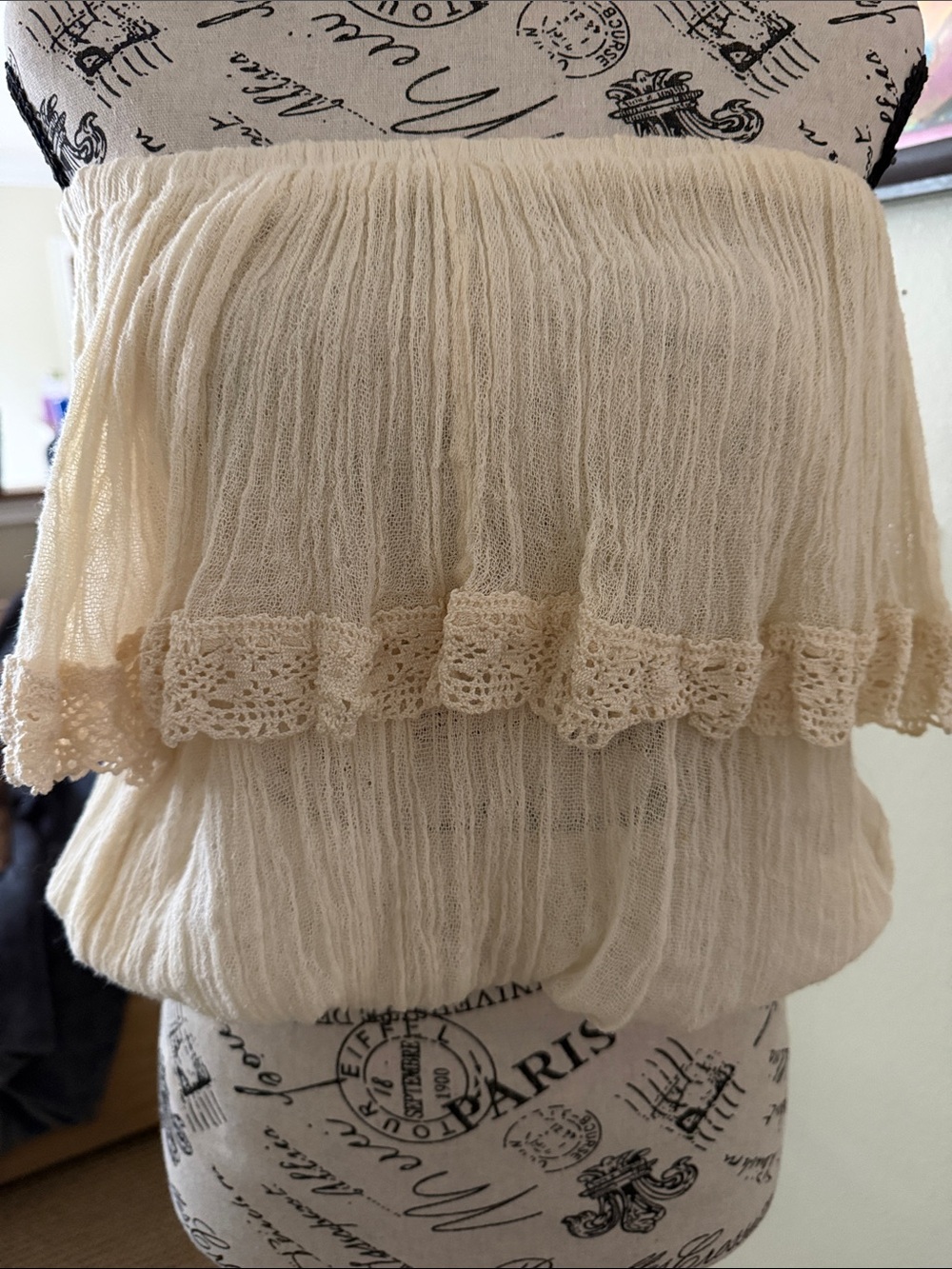 Jen's Pirate Booty Cream Layered Crochet-Trim Strapless Top
